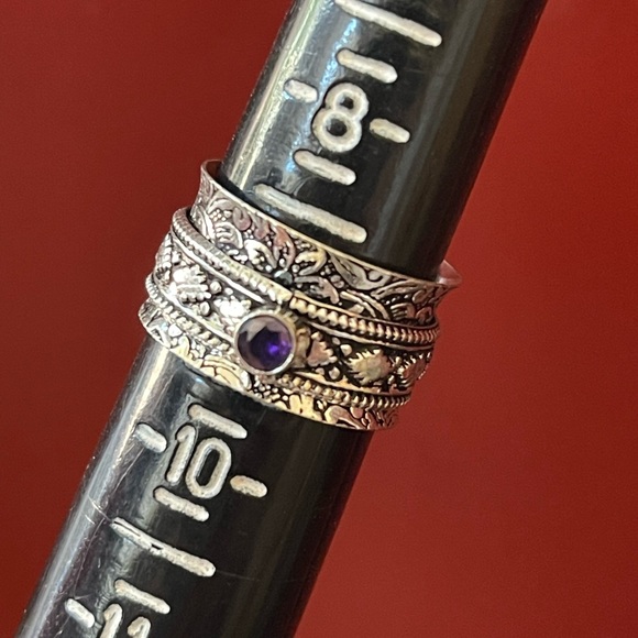 Silver meditation spinner rings with Gemstones - Picture 9 of 9